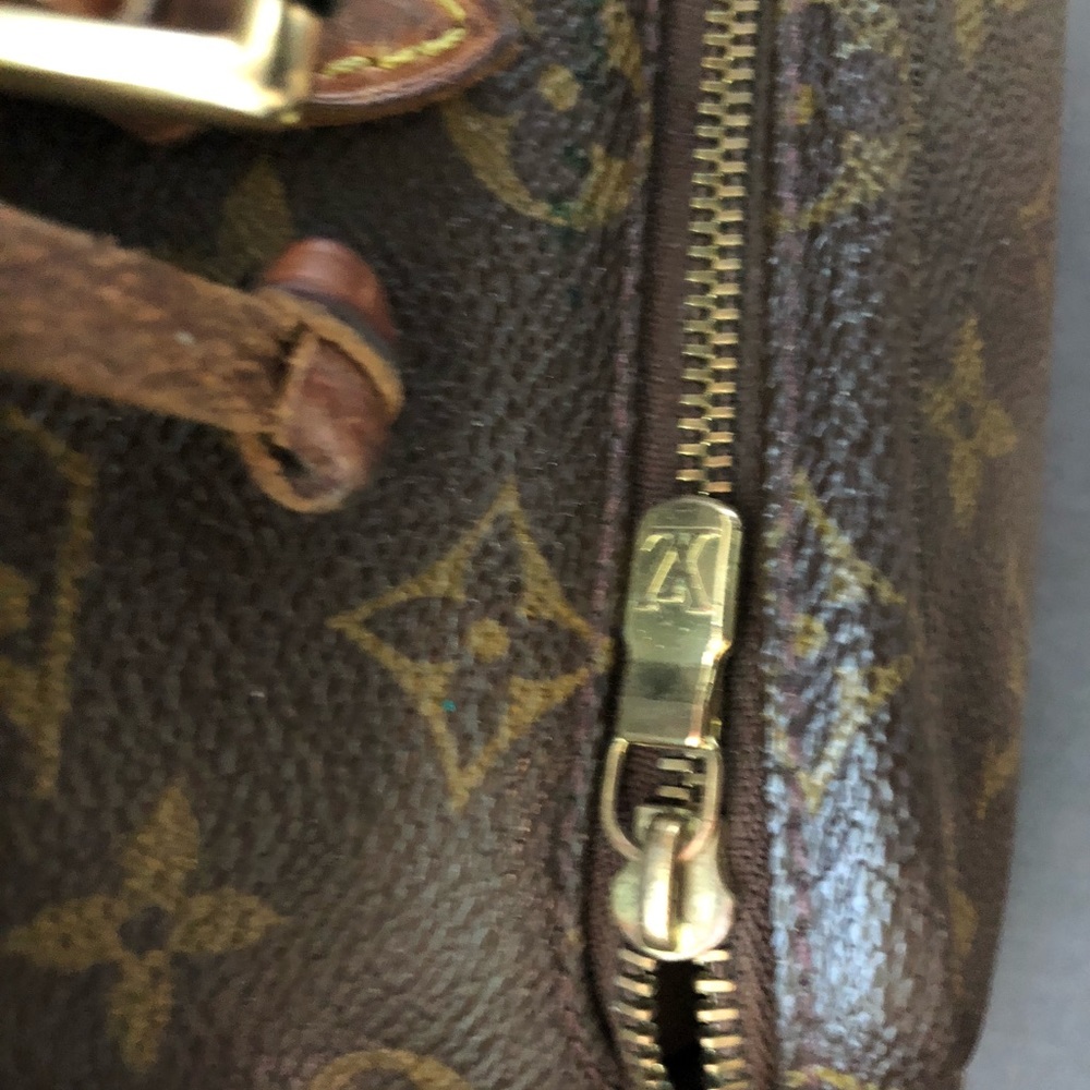 Louis Vuitton backpack. - Picture 5 of 9